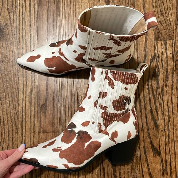 Western Bootie - Picture 1 of 4